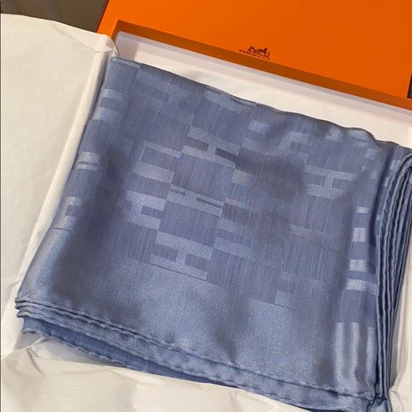 Hermes Accessories - HERMES WOOL SILK BLEND GRAND H SCARF BLUE COLOUR